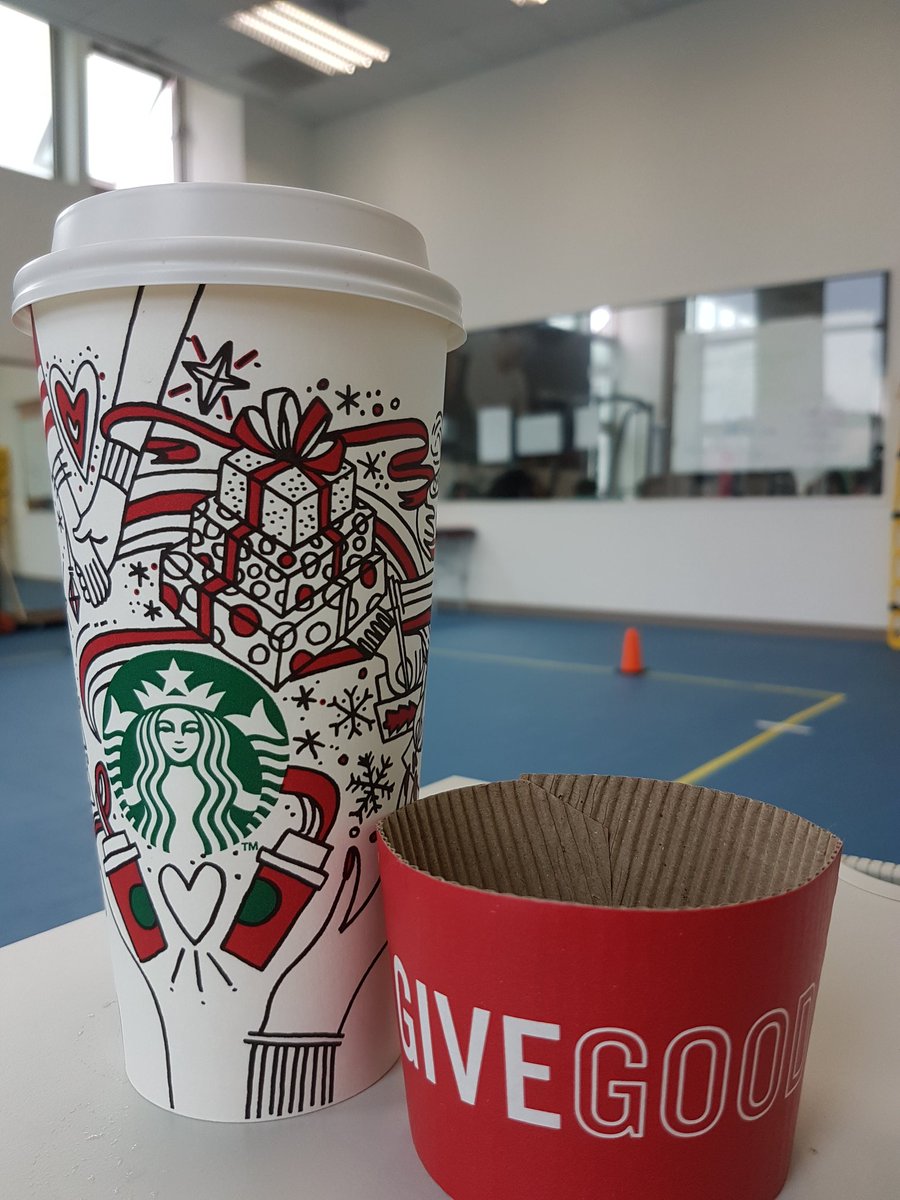 bivydavis's tweet photo. new dressing... red and white means Christmas is coming

#newdressing #redandwhite #xmasiscoming #starbucks #ristrettobianco https://t.co/Hy5gT9wuW0