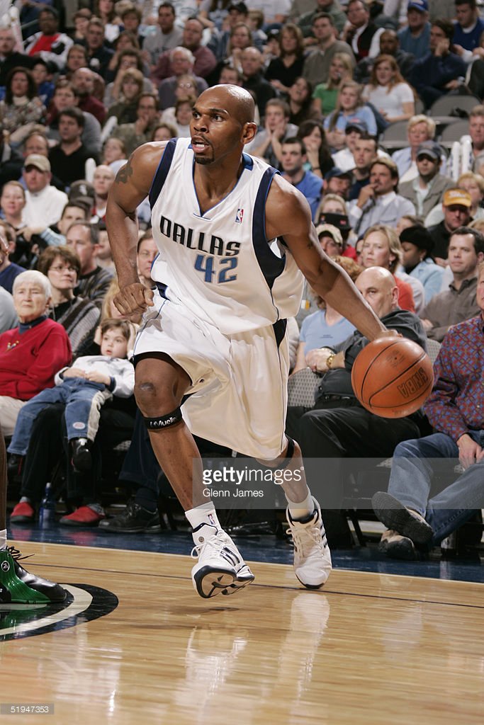 Happy Birthday to Jerry Stackhouse who turns 43 today! 