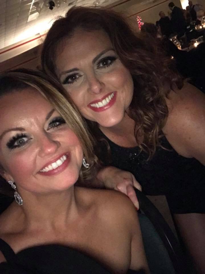 LaRunningBelle's tweet photo. About last night... #emptystocking #gala #fancy #ForTheKids https://t.co/u4h97ts2SG