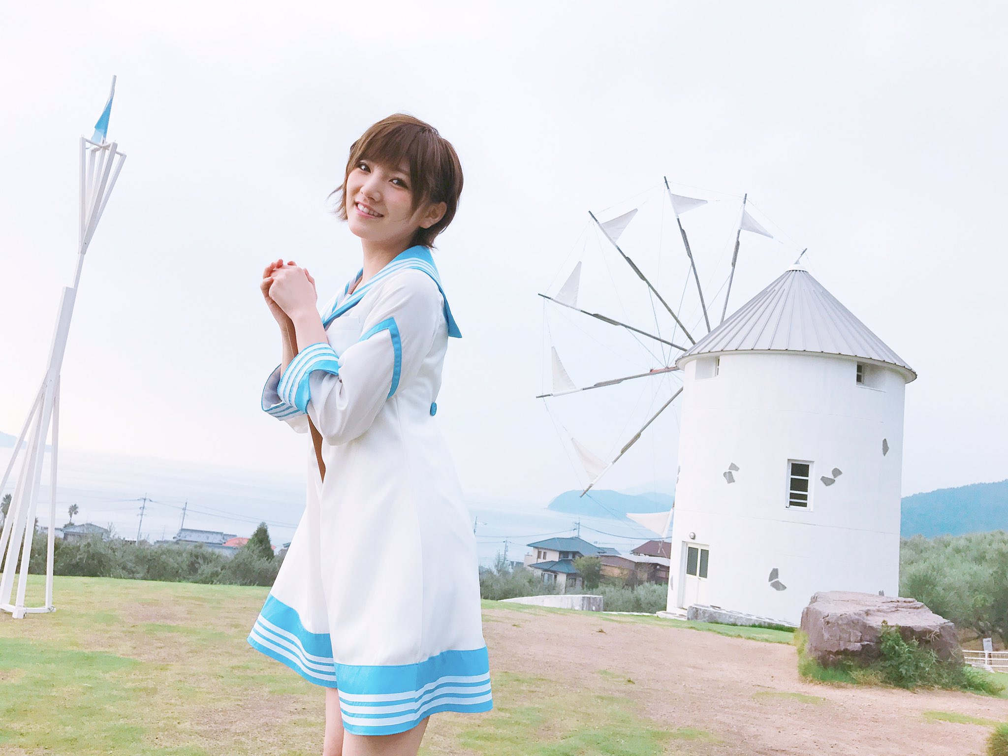 岡田 奈々 握手会の会場にて 50th Single カップリング曲 ｓｔｕ４８ 思い出せてよかった ｍｖ初公開されました メンバーの可愛い写真 たくさんありますので オフショット たのしみにしといてください T Co L1wqdtck8d Twitter