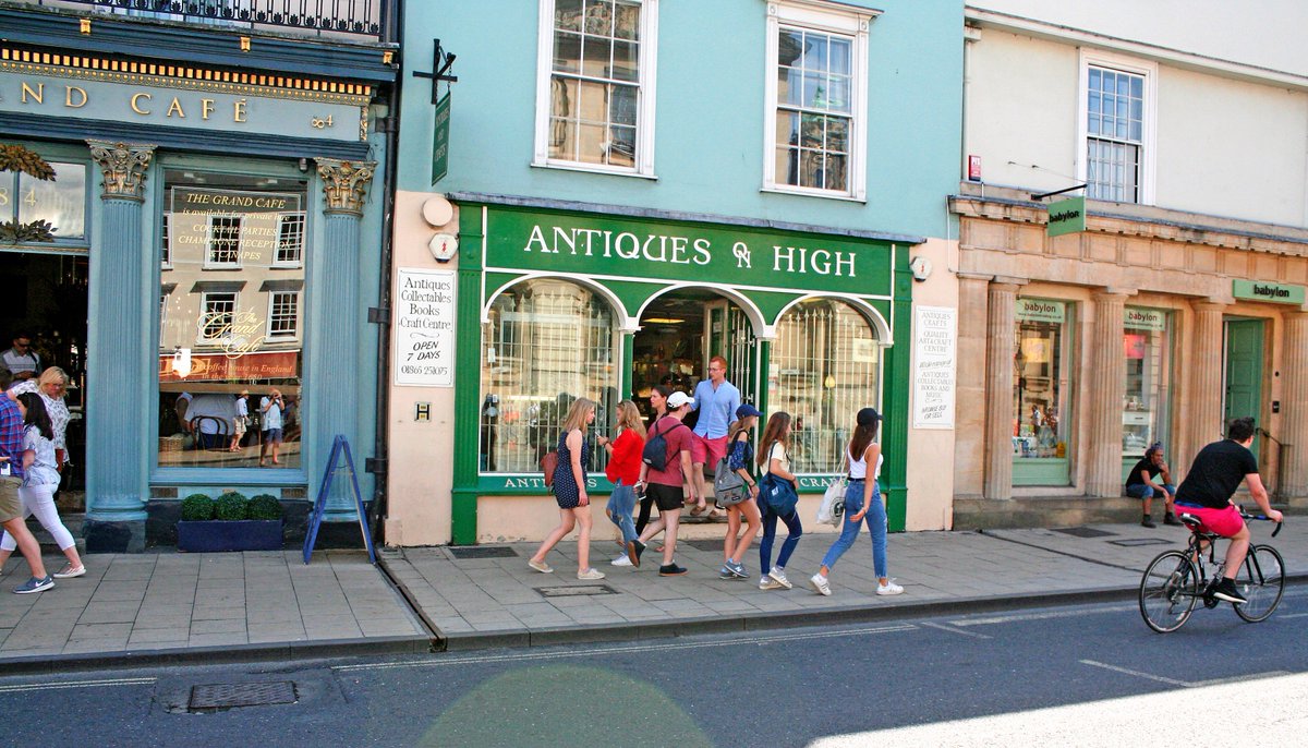 AntiquesFine's tweet photo. A plethora of our new stock now on display at "Antiques on High" Oxford High Street, open 7 days a week https://t.co/02RSUDXdCU https://t.co/aKpJVgVz34