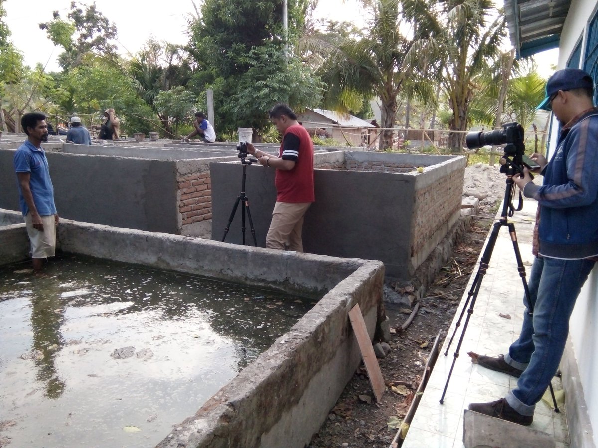 sepry_b's tweet photo. Bersma Tim dri DJPB KKP dalm kegiatan Peliputan Audio Visual uk SKPT Sumba Timur #aksippb @BudidayaKKP @dpp_ipkani @fisheris_ @s_soebjakto https://t.co/CF6Io2KvNj