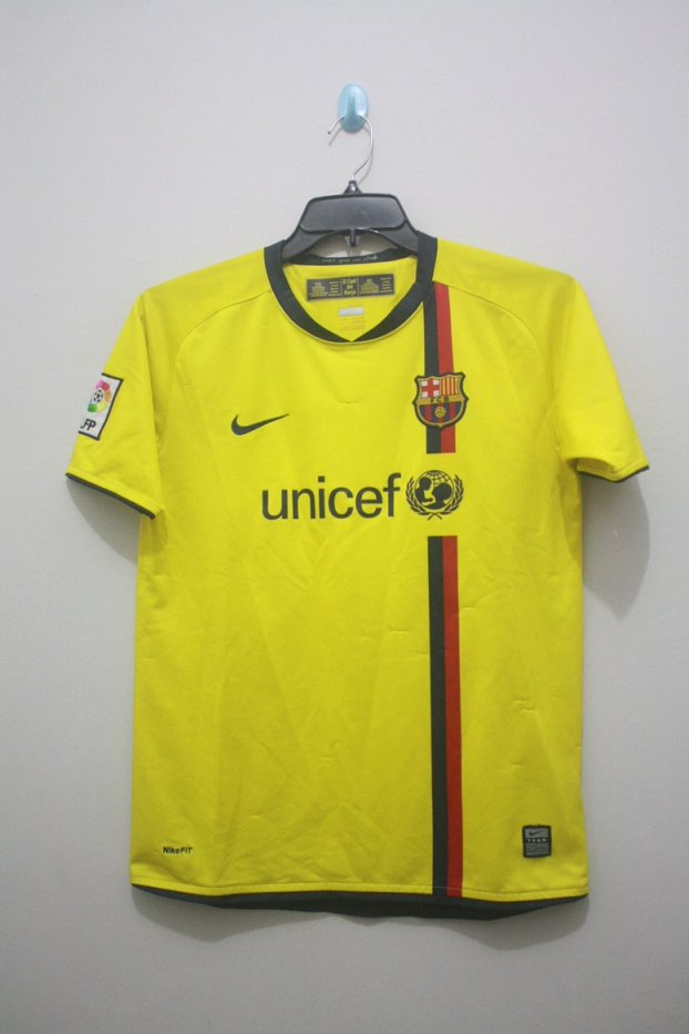 utdfootball's tweet image. #UFA8
Barcelona Away 0809
size XL Boys
50x69
pulls cukup banyak
sizelabel pudar
BIN 240
#UFAuction