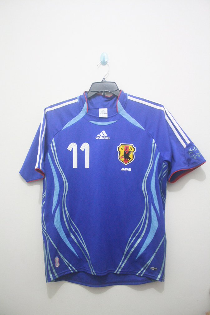 utdfootball's tweet image. #UFA10
Japan Home 06
#11 MAKI - remake
size S
55x70
minus minor di pin adidas
sisanya mulus
BIN 400
#UFAuction