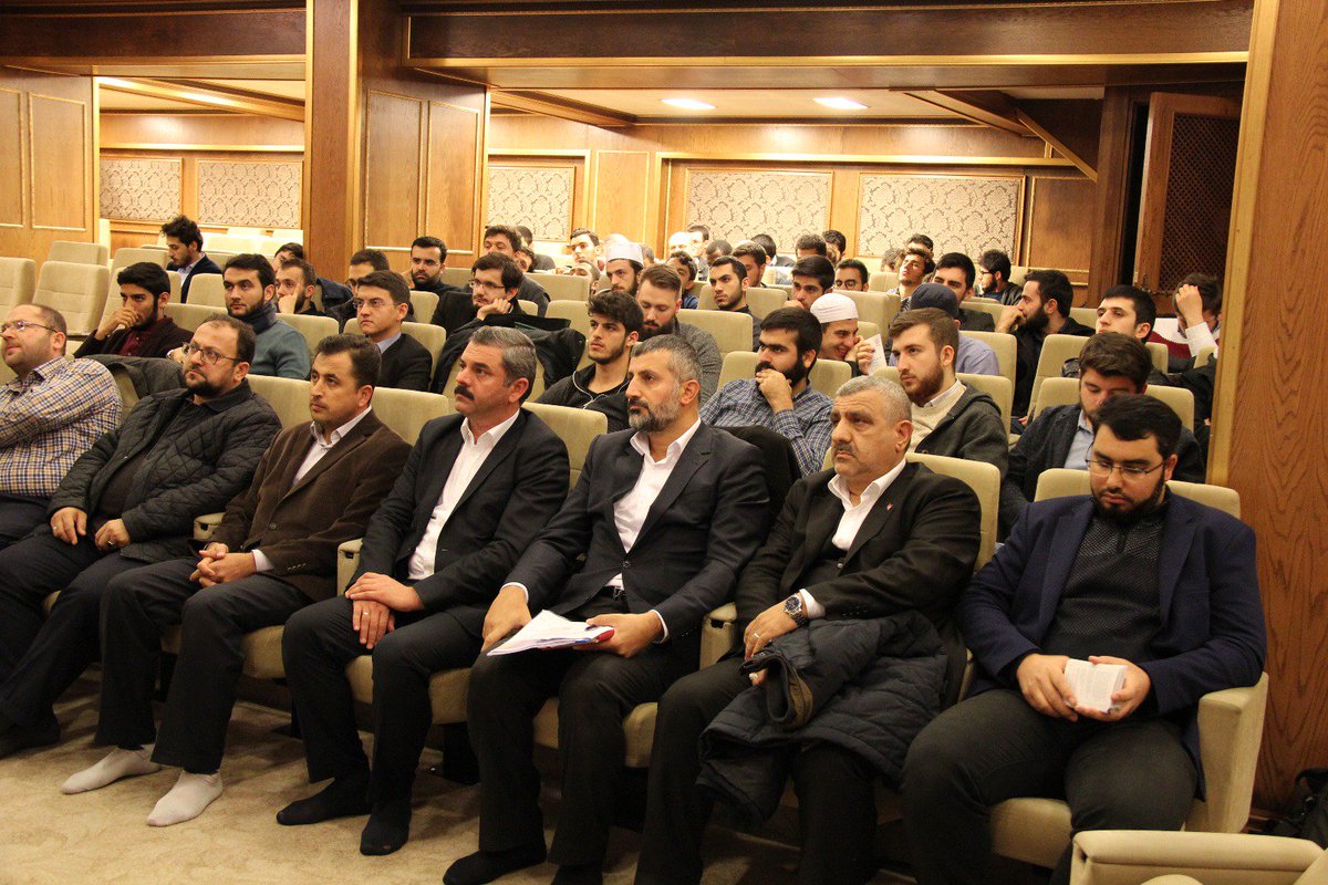 gsb_eak's tweet photo. Siyer Vakfi tarafindan @gsbgenclikproje desteğiyle yürütülecek "Büyüklerin Ayak İzleri: Kudüs" projesi İstanbul'daki programla başladı. https://t.co/ilztdcclk6