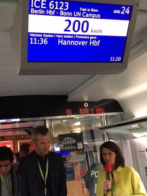 DIHK_News's tweet photo. Weil wir Rückfragen hatten: Christoph Petri hat im #TrainToBonn unsere Mittelstandsinitiative Ebergiewende und Klimaschutz vorgestellt https://t.co/WvgiWcBixm