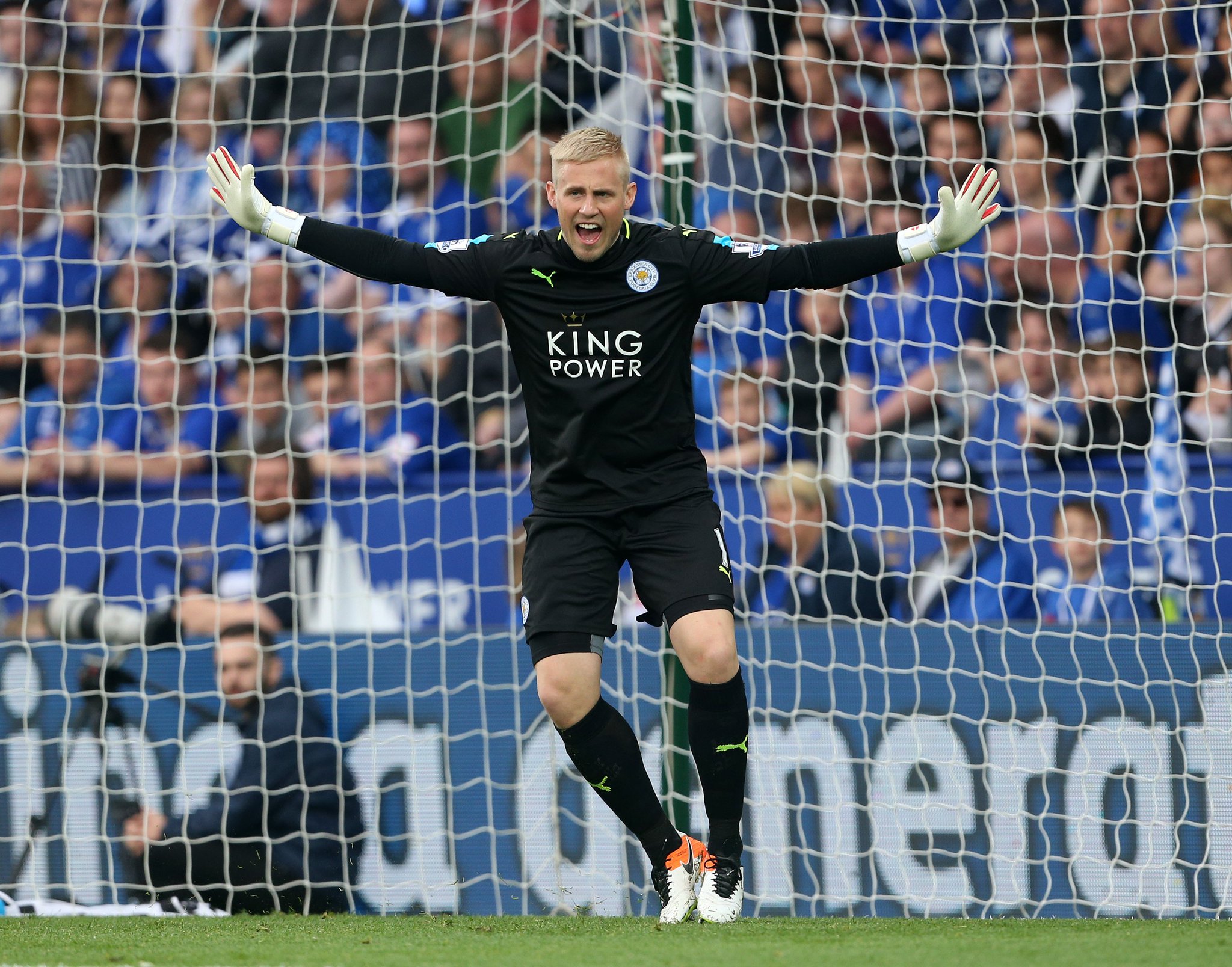 111 appearances
36 clean sheets
1 Premier League champion

Happy birthday Kasper Schmeichel 