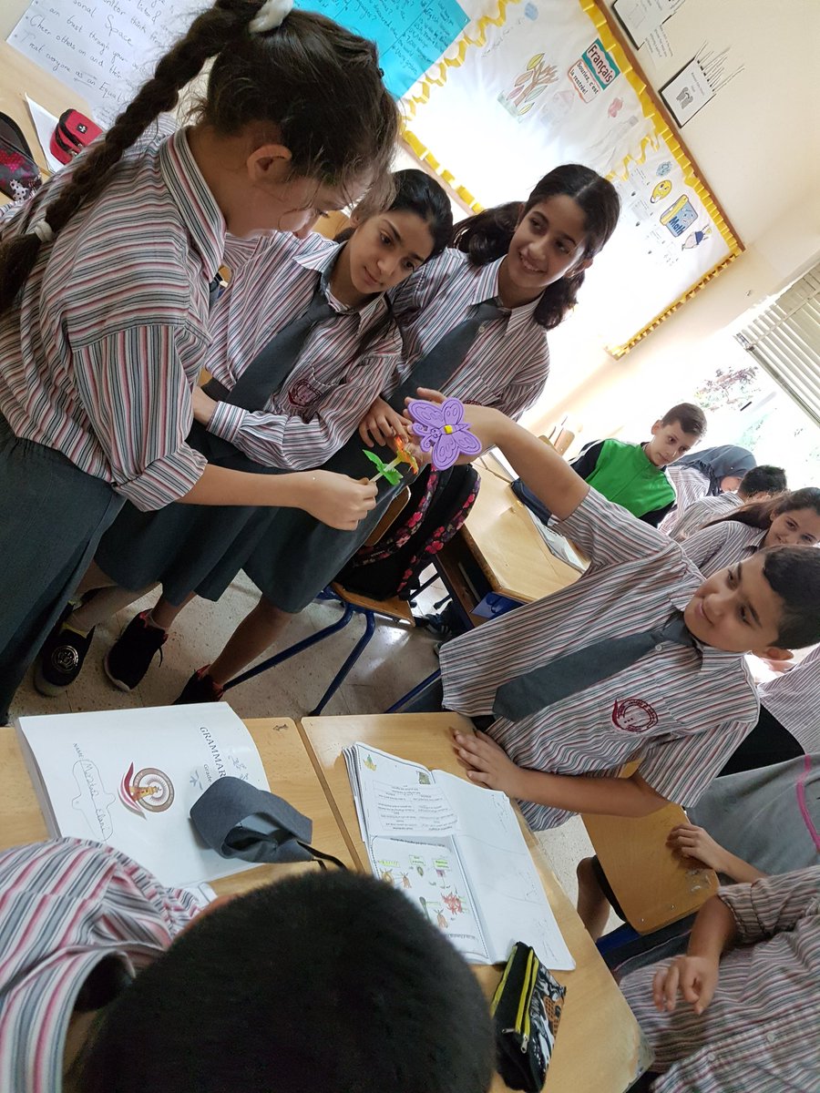 FatimaBasrawi's tweet photo. #STEMactivity #interactivemode #crosspollination #selfpollination @MakAishaSchool https://t.co/hJFqAzGR83