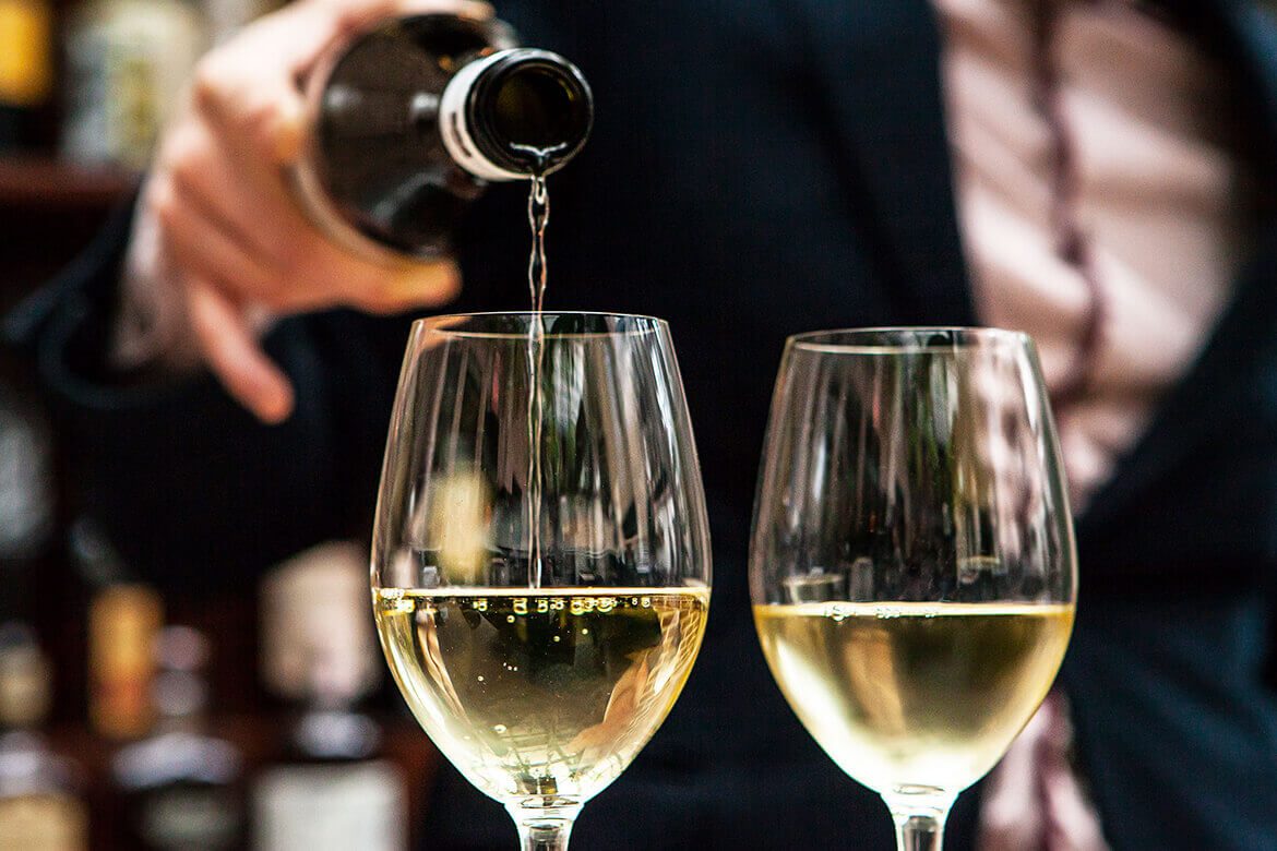 vinostravel's tweet photo. El #enoturismo está de moda en #España https://t.co/FoeqVPijnr @VinosTravel #Bodegas #Divinos #Catas #Gastronomia #Travel #Moda #Rutas https://t.co/8Mgix5oajD