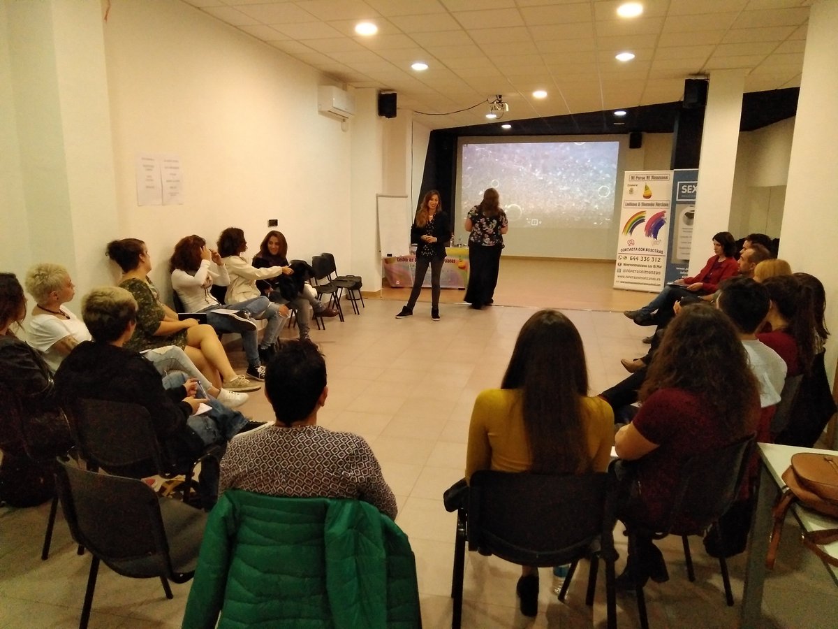 Niperasnimanzan's tweet photo. Gacias por vuestra colaboracion en el Ciclo de charlas sobre Salud Afectivo-Sexual NPNM @ASSEX_ @SextobInfo @juventudmolina @fernando_mihur https://t.co/qiBZeW5YiI