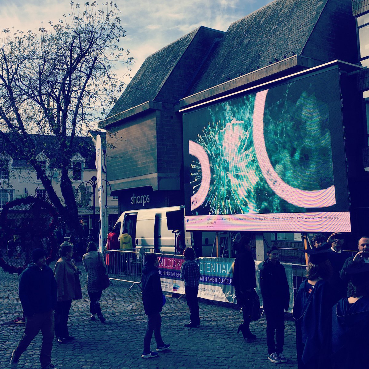 DuchyCollege's tweet photo. Thank you to our big screen sponsors @UP_Cornwall &amp; @swlakes it  made for a great party vibe in the centre of Truro #cornwallgrad17 https://t.co/oMweRlSRo5