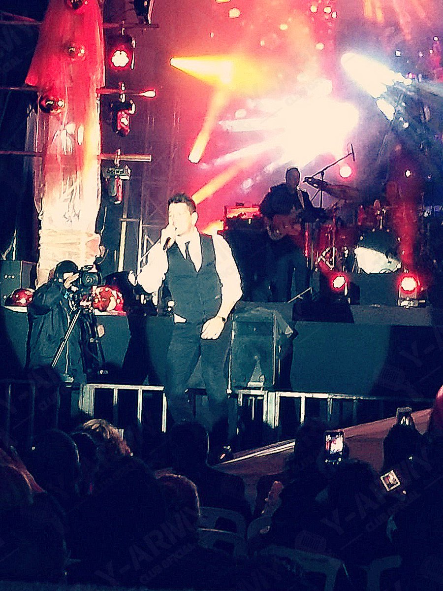 Army_Yahir's tweet photo. Estupendo nuestro @yahirmusic 😍!
#ArmyPresente en #Chignahuapan
#Puebla @FeriaChig 😄😉👌!! https://t.co/PGNXGAZNCU