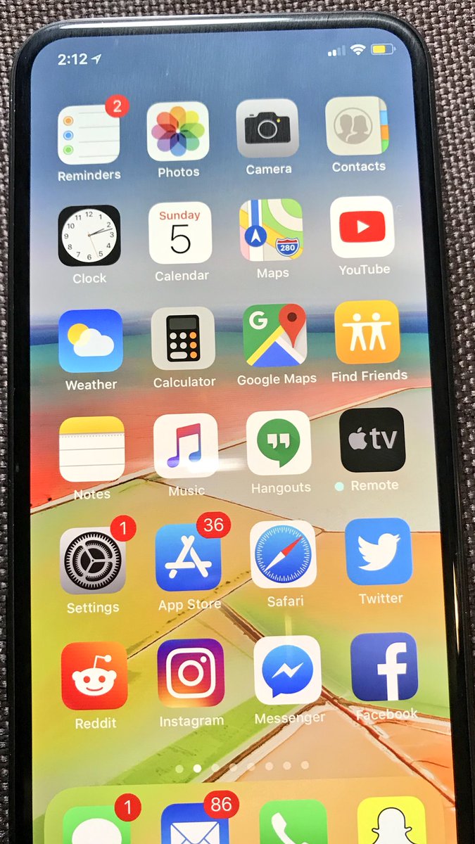Jerrry_'s tweet photo. meet the new IphoneX-Pro👌Tim would fire me for this🤫 #apple #iphone #iphoneX #iphone10 #iphoneXPro #leak #noNotch #bezelLess #handsOn @Apple https://t.co/Nw5Spj0qQ5