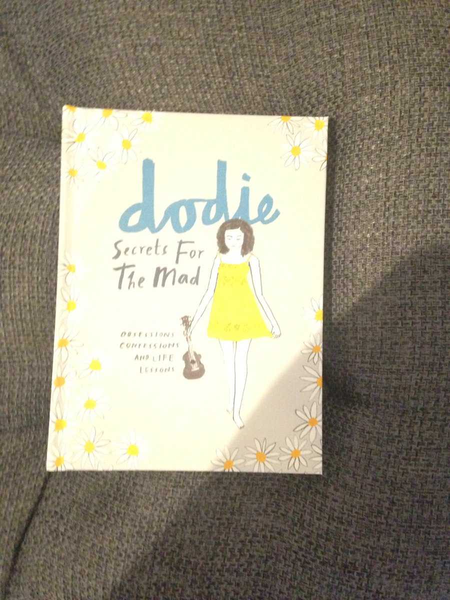 alikitty24's tweet photo. @doddleoddle your book is a no. 1 best seller!! https://t.co/MDCgtFZOrD