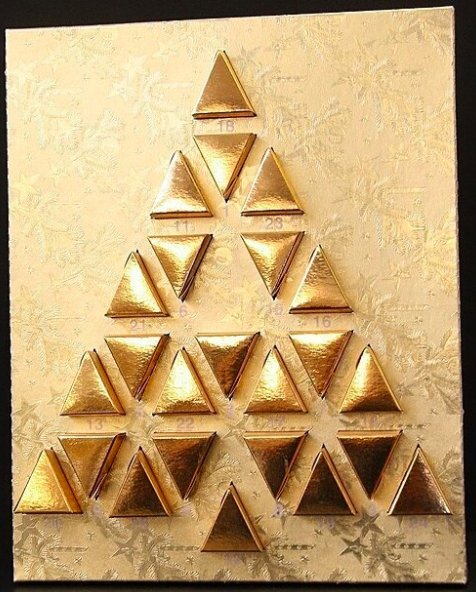 GWDLtd's tweet photo. Christmas is coming! Take a look at our gorgeous, golden Christmas Advent Tree! #presentationpackaging #festivechocolate #beautifulboxes https://t.co/ljpV3stOuZ