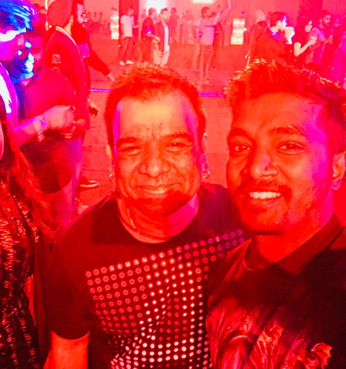 meshavaran's tweet photo. #FiveSixZero2017
•EDM BOOM 
•Last night was off the hook in.
#UmmetOzcan#FeddeLeGrand #Wolfpack #Daddy'sGroove #ChristinaNovelli #IvanNilkon https://t.co/tNuJFc07tH
