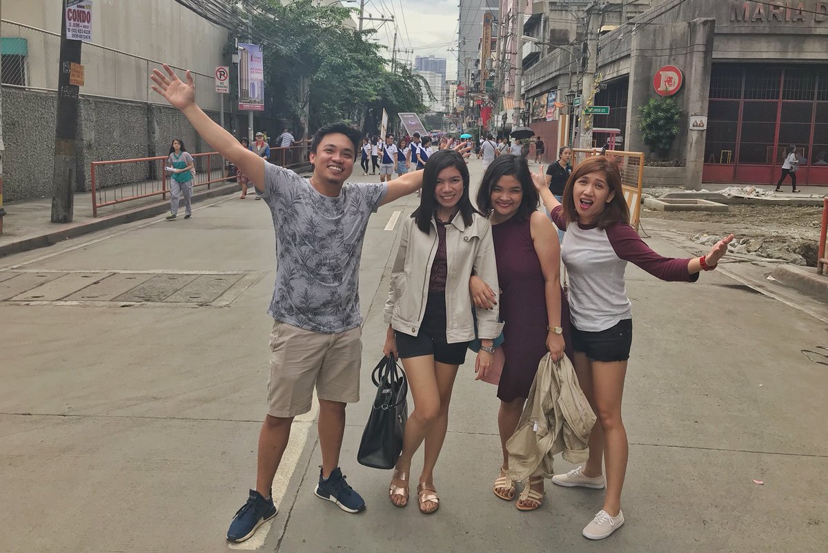kaimemaybe's tweet photo. Conquered the #Bar2016 and now itβs time for a victory walk in Dapitan. Damn this feels good. #BAR2017 #barristersnomore #bersaminbattle https://t.co/1jlRlSMHpJ