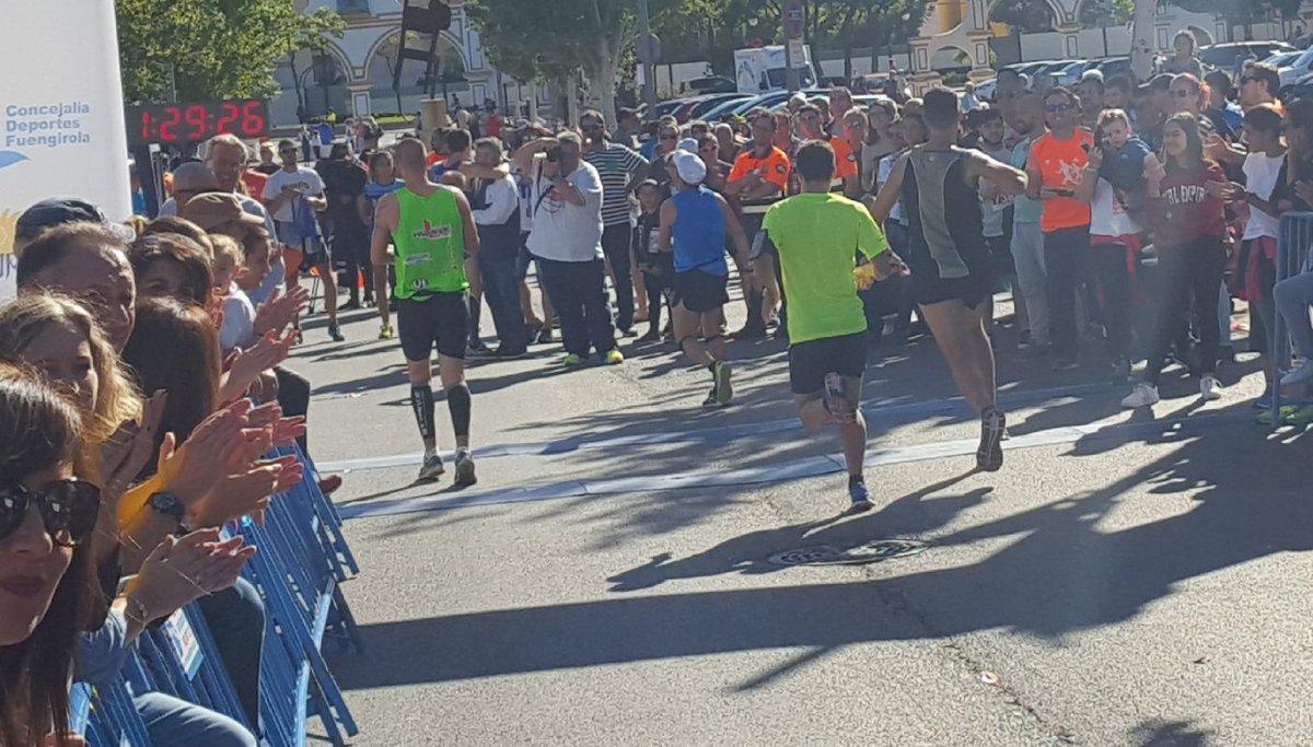 Primera MediaMaratón en casa, Fuengirola.Cuando vas a cumplir con un entreno y te ves con tu mejor marca.Gracias míster, tú el 90% <a href="/jm_QUERO/">JM Quero Zamorano</a>