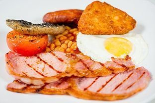 Food glorious food!! Have you tried anything from our menu? We serve food daily but also host parties and weddings buff.ly/2gFn4GF