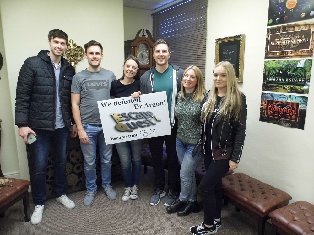EscapeQuestUK's tweet photo. This brilliant team of first time escape room players escaped #The13thElement in a fantastic time of 55:23
https://t.co/FPmuEbAMuY https://t.co/uiQ5Q25jM9
