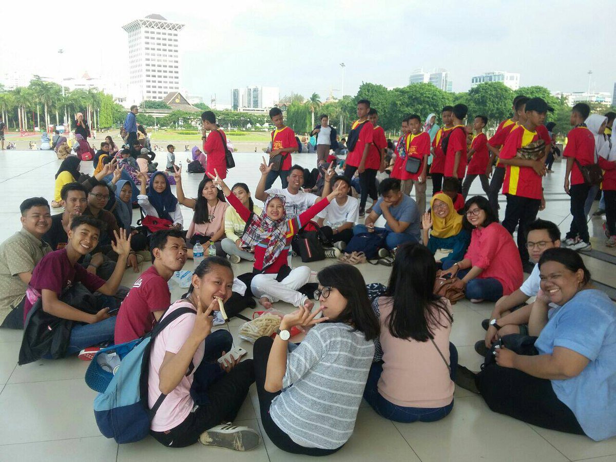 shermunchDPK's tweet photo. Terima kasih atas keseruan yg luar biasa hari ini di Gathering @shermunch Jabodetabek 😘 Sampai ketemu di Gathering selanjutnya yaa 💙 https://t.co/wlKVYSdwhU