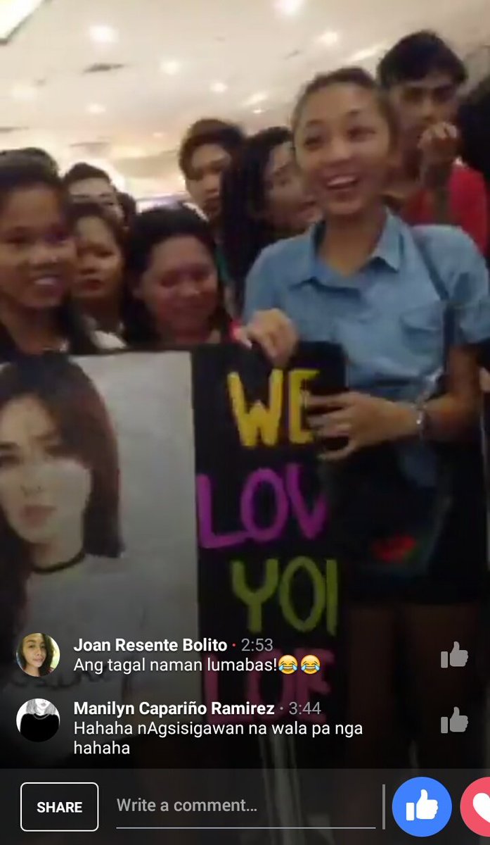 donggeez's tweet photo. cute nila! hahaha
LOISA EverBilenaMalltour https://t.co/IPjaA6bL50