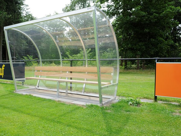 help ons mee met 2 dug outs voor de spelers van Bunnik 73, zitten ze warm en droog :)

crowdfundingvoorclubs.nl/bunnik73/goal/…