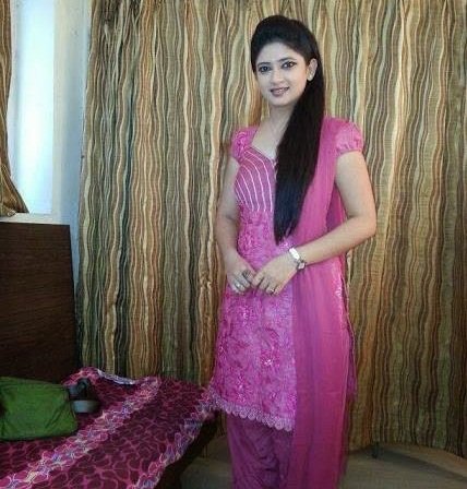 desibazaar_co's tweet photo. Sonya Iqbal Dating Profile with Real Image https://t.co/lOxiniCfwG https://t.co/kfVHwlxhmz