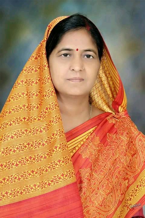 AjanjP's tweet photo. @BJP4UP एक निवेदन हो स्वीकार, फूलपुर से सीमा द्विवेदी को प्रत्याशी बनाऐ अबकी बार।

नमो नमो https://t.co/4Mh6Yby8cl