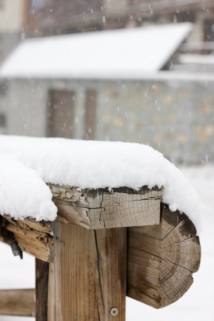 Val_Tho's tweet photo. Les flocons sont de retour ! #EnDirect #WantToSki  ��� ⛷ ❄️ 
--
The snowflakes are back! #Live #WantToSki  ❄⛷ ❄️ https://t.co/RdgE5Y5rg2