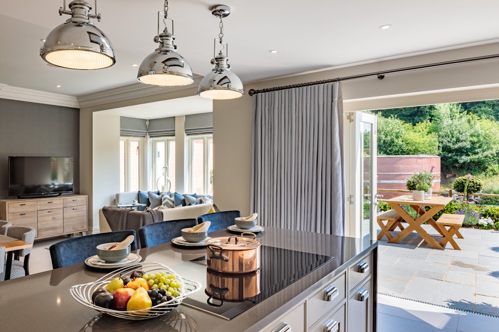 #CharlesYorke #luxury #kitchens at #Taplow #Riverside by <a href="/BerkeleyGroupUK/">Berkeley Group</a> ow.ly/zfvR30gkZrN