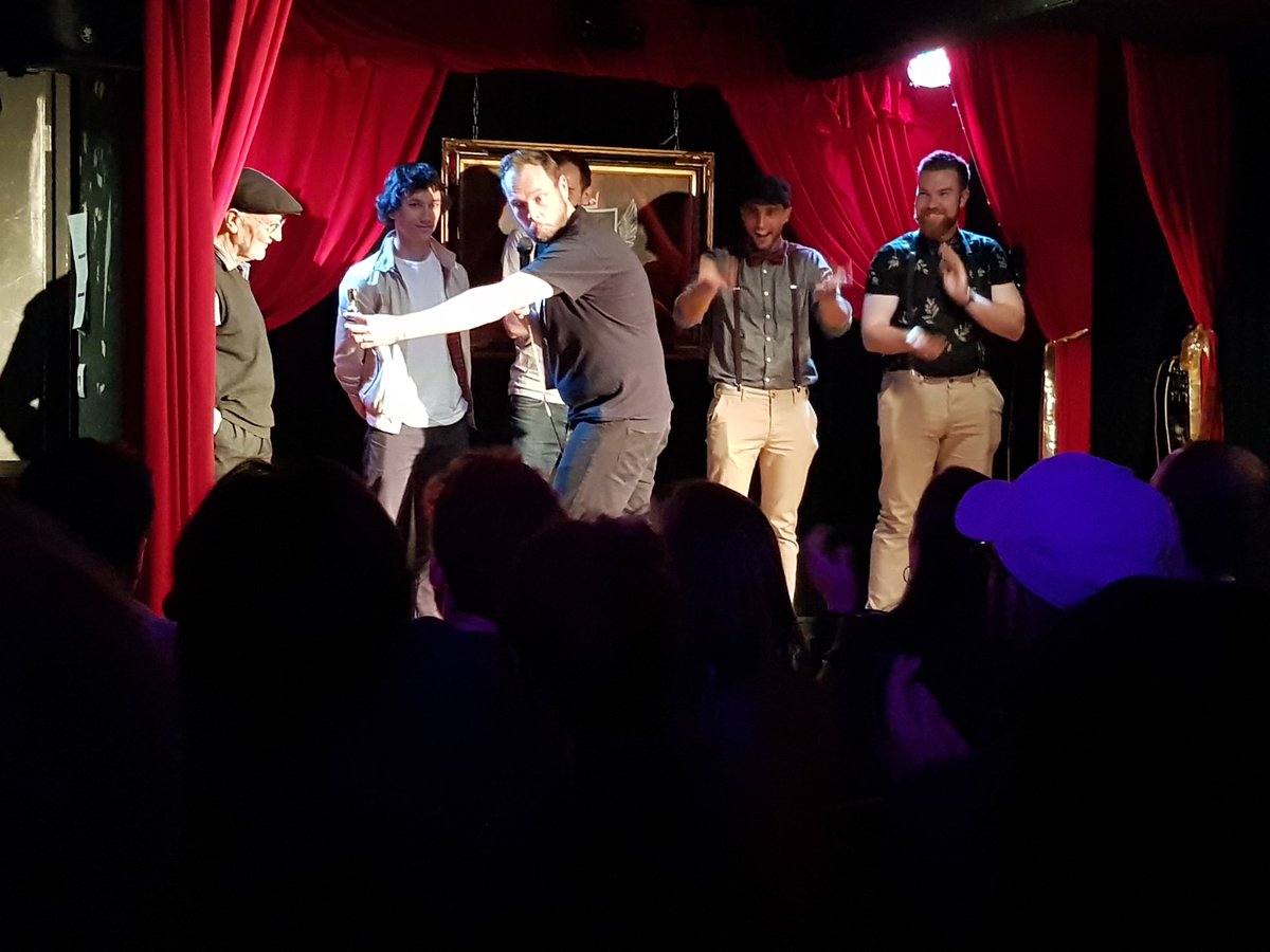 ComedyVirgins's tweet photo. 3pm! Free #comedy @CavendishArms this afternoon Pub opens 2.30pm, no need to book to watch. We have pizza & a log fire for a cozy afternoon! https://t.co/tEZPlGiXbo
