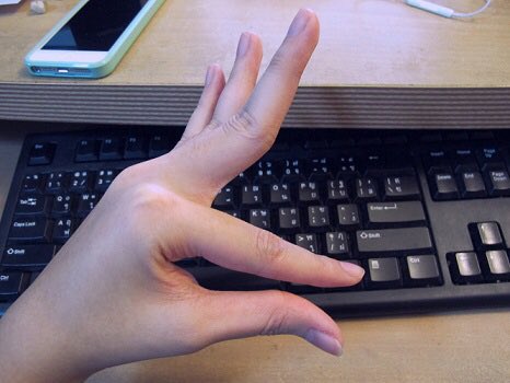 เบ๊บ tweet media