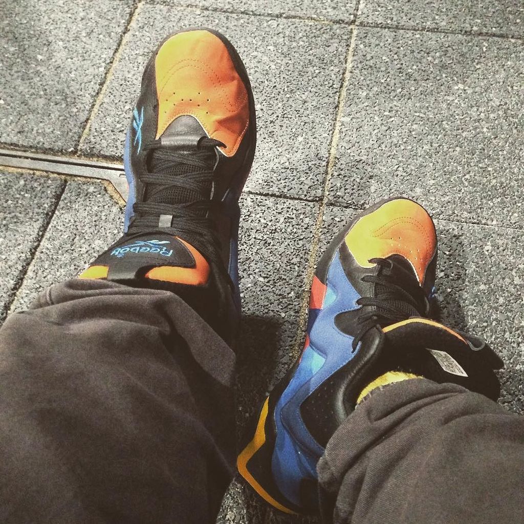 m2imb898's tweet photo. 土日の終わり
LIVEの終わり
・
#kamikaze
#reebok
#ラヂバリ
#OKAWARI
#M2IMB https://t.co/tmtXmvNelS https://t.co/LFeEq0WANZ