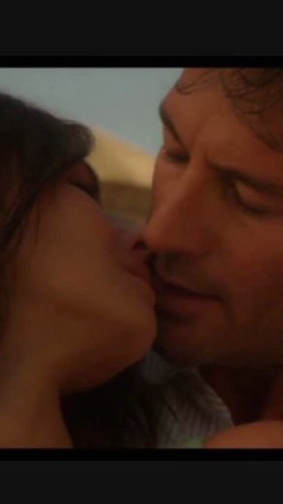 Roberto Farnesi tweet media