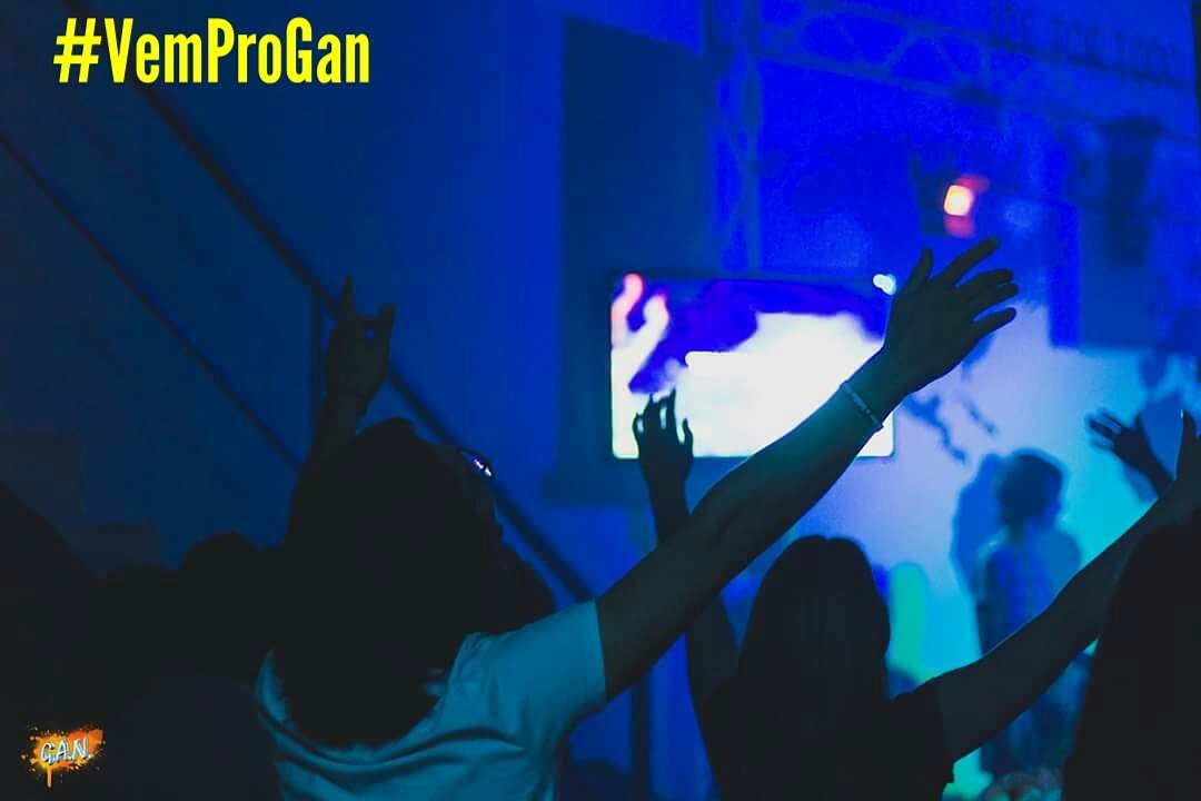 pr1antoniomarco's tweet photo. Logo mais às 19h.
No Espaço Jovem// #VemProGan https://t.co/wQugxOTYc8