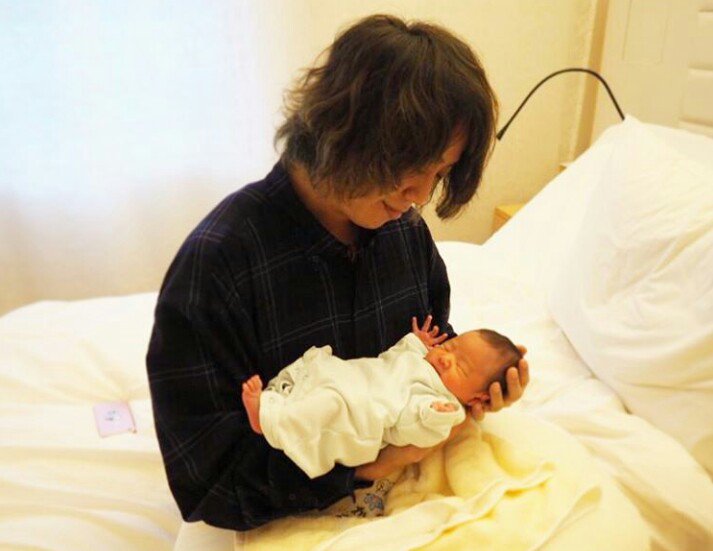 ONEOKROCK_PHILS's tweet photo. Congratulations on the birth of your first-born son, Tomoya! https://t.co/BjVppj9pcG