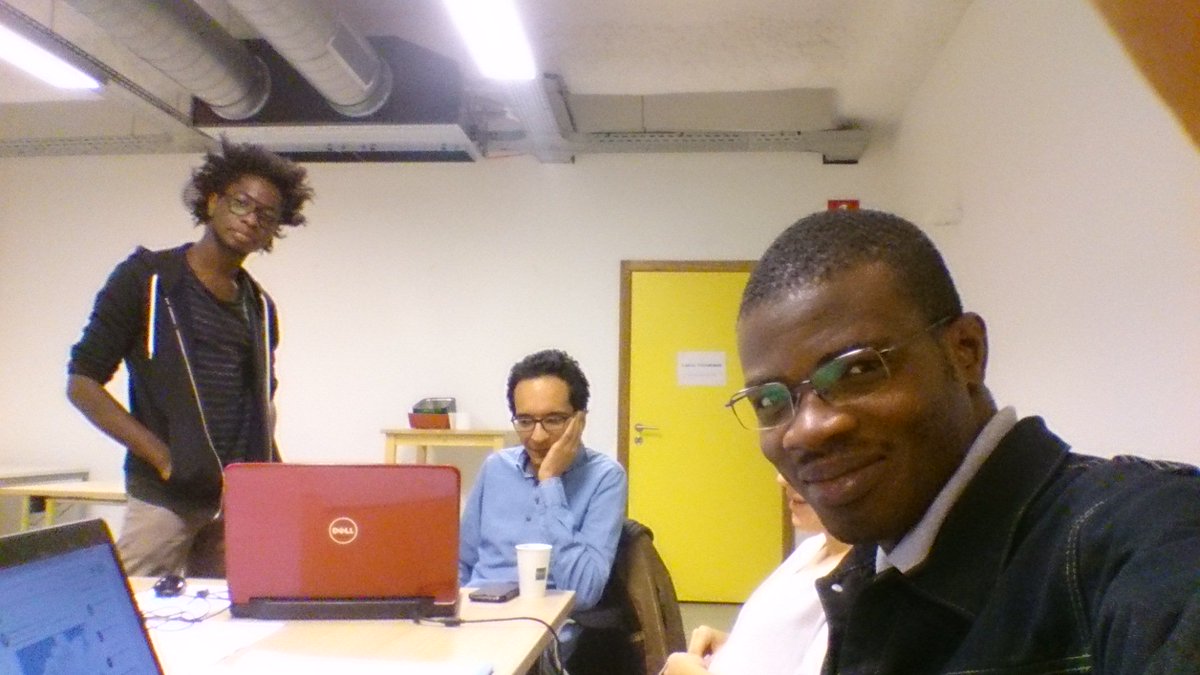 Miledoo_'s tweet photo. J 3 de #IDSPRINT à @id_campus axé sur la Clarification des sujets #Respect et #liberté @OIF_ffin @Kikk_Festival @WBI_tweet @senamekoffi https://t.co/yozjzjRfCx