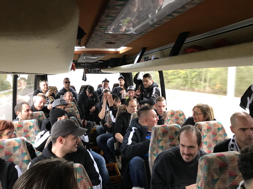 GamacheGuy's tweet photo. @lissangel9 @official_rafc @SportCharleroi @JPLeagueFR @VOOsport @philippehereng Bon match ! Vous allez nous entendre #ANTCHA #IC04 https://t.co/bI86kIBMiZ
