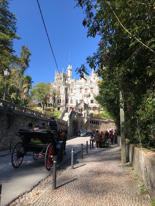I'm at Pal&aacute;cio da Quinta da Regaleira in Sintra, Lisbon https://t.co/7YIbwwIg95 https://t.co/JlexpU2<a href="/tag/a4latam"class="tags"><span>#a4latam</span></a>