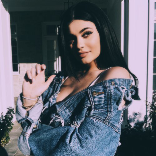 Rule number four, gotta be looking pure kiss him goodbye at the door, and leave him wanting more.