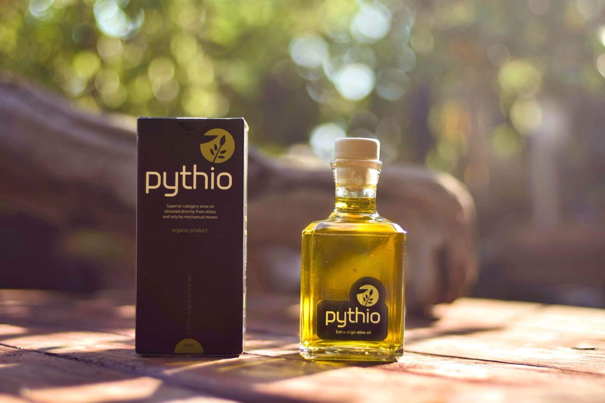 PythioOliveOil's tweet photo. Four small scale producers motivated by their love for the Delphic Land created SYN-DELFYS... Find out more at: https://t.co/usnL945k1q https://t.co/Wm7R0Mrj4s