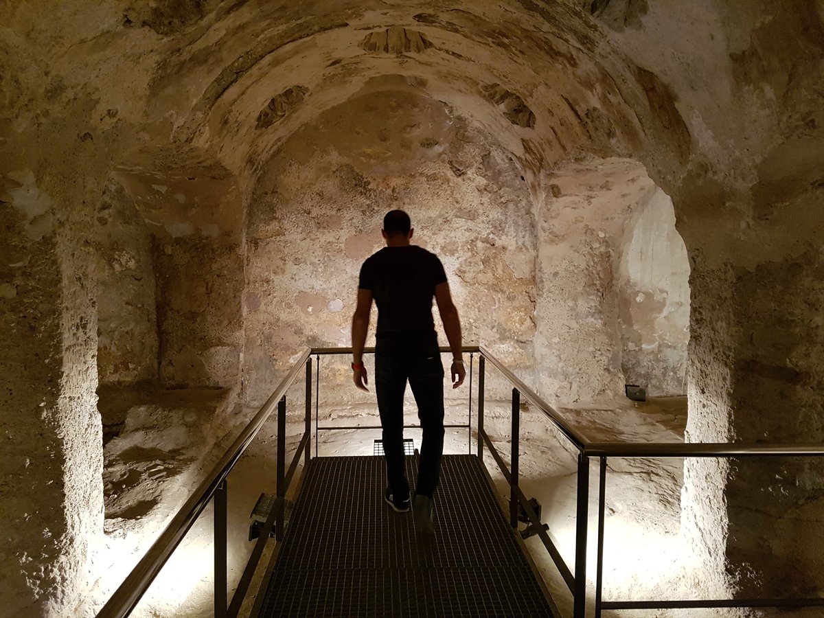 descubalicante's tweet photo. ¿Sabéis que la mayoría de museos de Elche son gratuitos los domingos? #visitelche #laneveritaelche #DescubreAlicante https://t.co/E8ol8VS0Ba