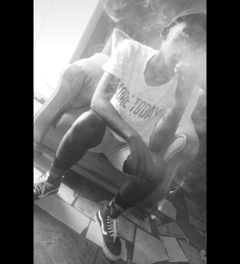 Randy4635's tweet image. Smokin my dope