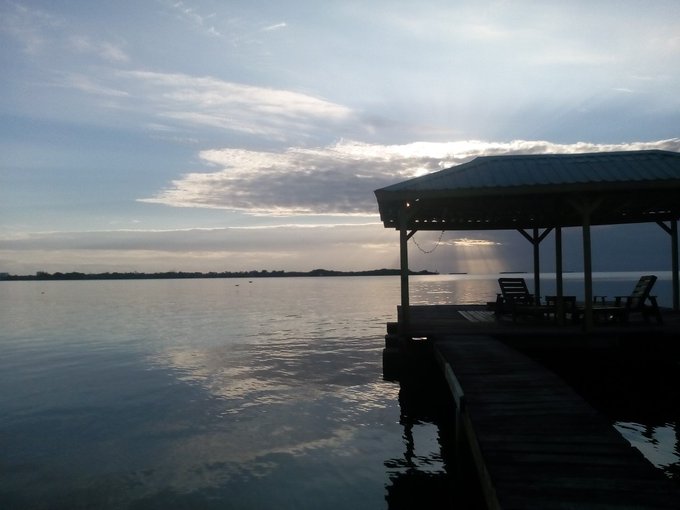 good morning internet. this is why I don't spend much time here aside from work. and i'm no less messy<a href="/tag/skype"class="tags"><span>#skype</span></a>