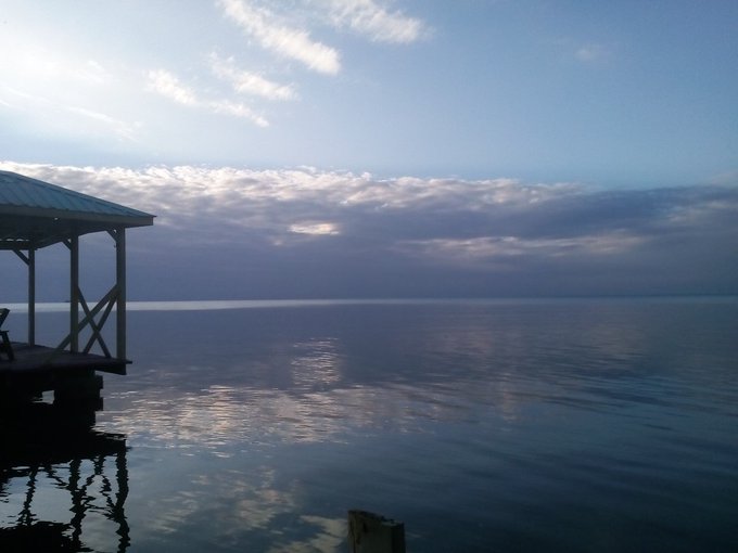 good morning internet. this is why I don't spend much time here aside from work. and i'm no less messy<a href="/tag/skype"class="tags"><span>#skype</span></a>