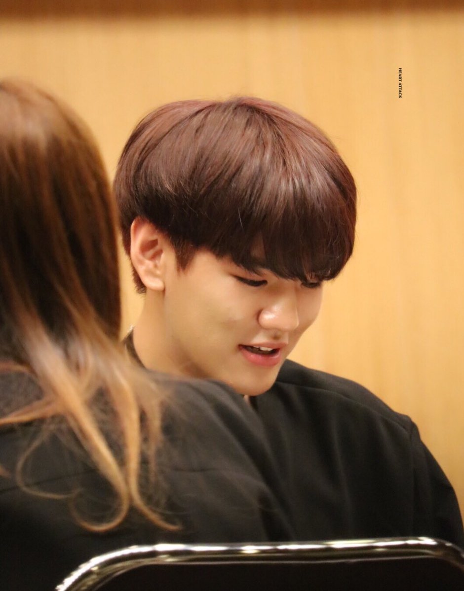 unbleachedu10t's tweet photo. ↣♡↢ #HWANHEE #이환희

© heartattack998 https://t.co/kwve9i8usX