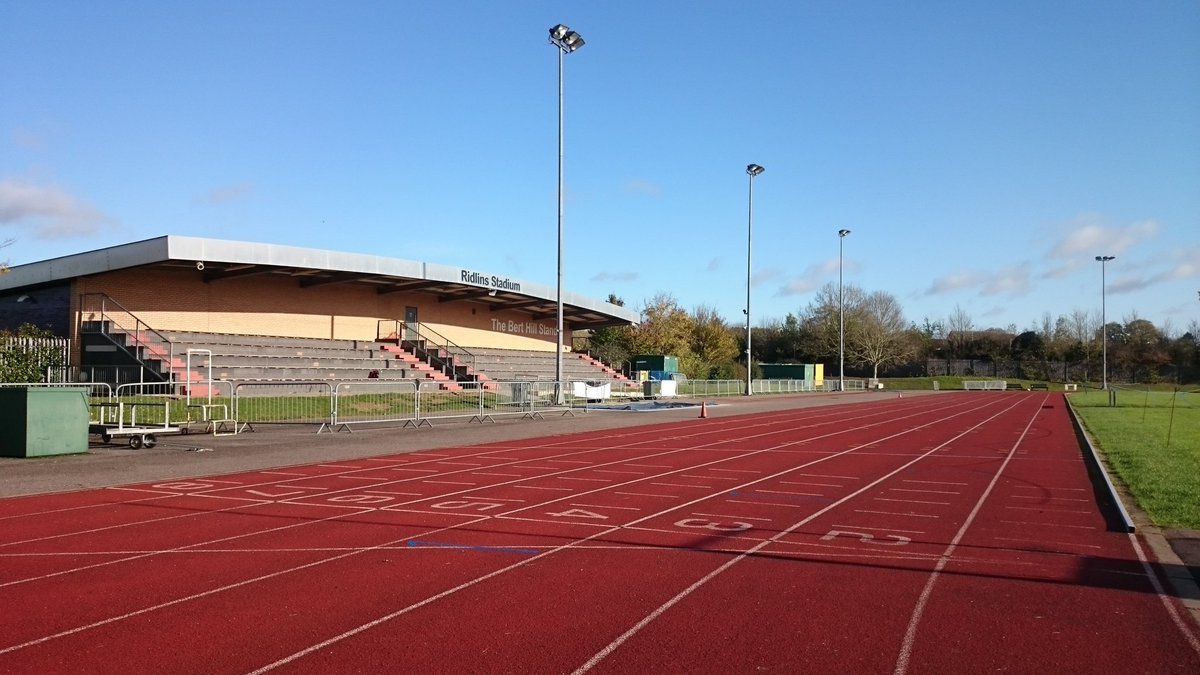 smartwayforward's tweet photo. BRILLIANT #Training session @ChrisFeely @joylynsm27 @TOBTessa @WeStElBro @tmul54_tim @SNHAC @FVSpartans 👏👏👏 + an AMAZING 400m time trail in 64.8sec @DynamoDIS! ⌚🏃#WellDoneEveryone #Proud #PainIsTemporarySuccessLastsForever https://t.co/c4Mx7ShrL9