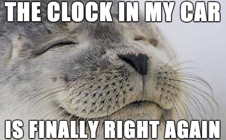 HITS973's tweet photo. What happens when Daylight Saving Time ends!😂 Real talk though, who loved that it was light out at 6:30am!?!🌞🙋🏻🤓 ~@KatLaneMusic https://t.co/Kim0MFLJxw