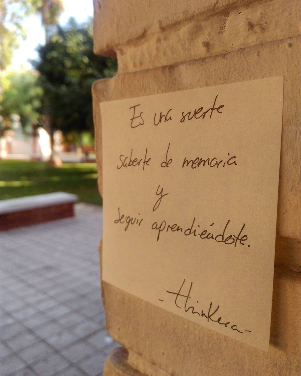 Thinkera_'s tweet photo. Es la suerte de tener ganas de conocerse mejor.
#thinkeando #thinkera #declaraciondeintenciones #suerte #poesia https://t.co/ExPEVemKaI
